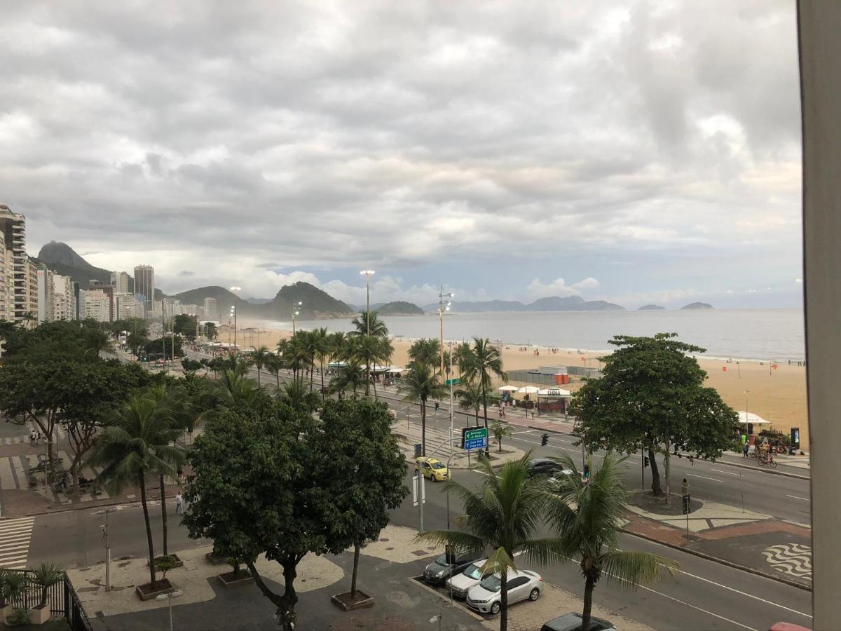 Frente Mar De Copacabana Apartment Rio de Janeiro Bagian luar foto